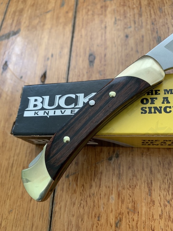 Buck Knife: Buck 2008 Model 0055BRS-B Folding Lock Knife