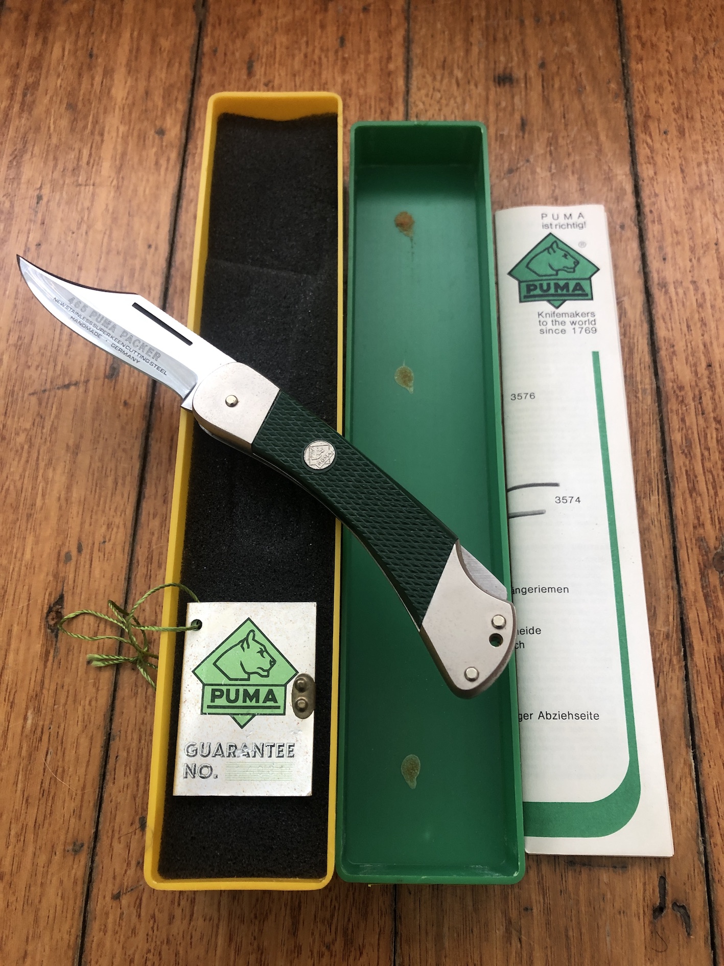 Green puma knife hotsell