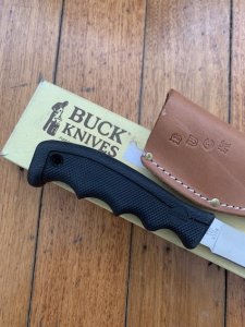 Buck Knife: Buck 0127 Vintage OceanMate Fillet Knife in Original Sheath and Box